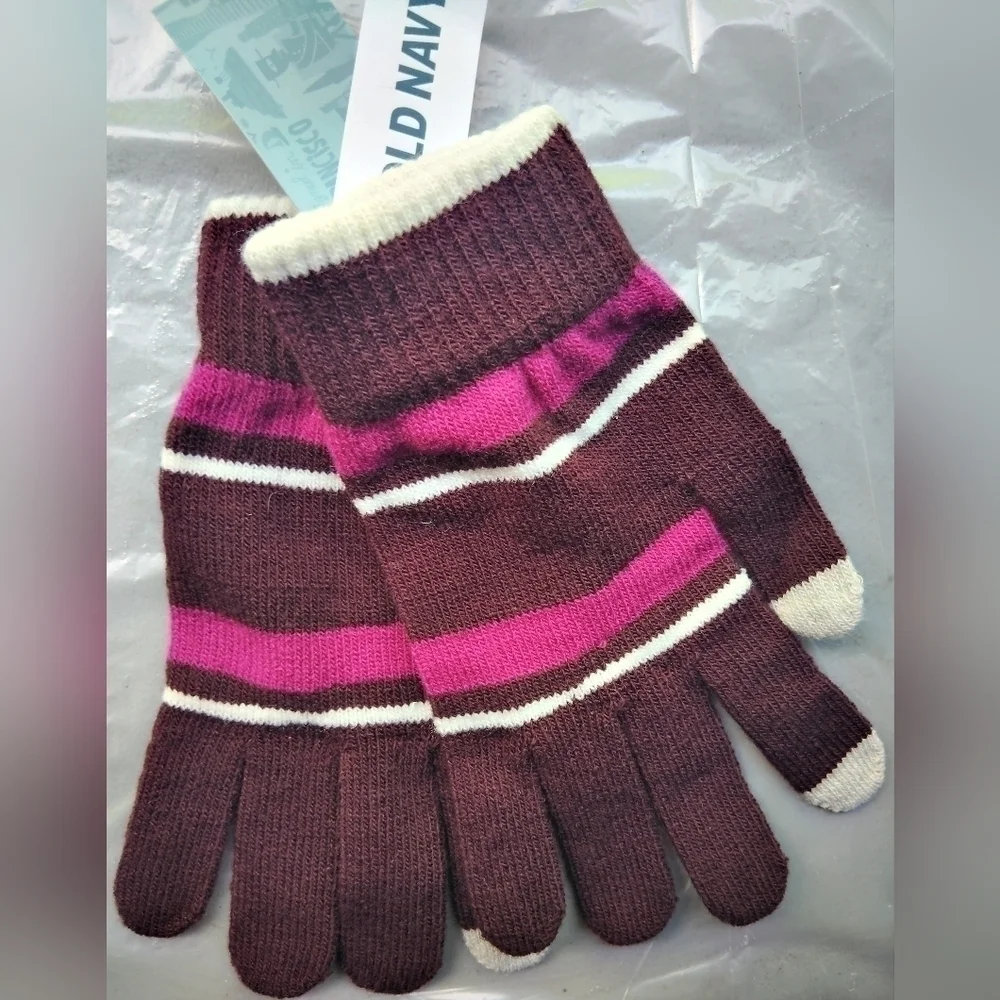 Text Friendly Tips Old Navy Gloves